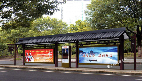 仿古公交車候車亭安裝實(shí)景效果