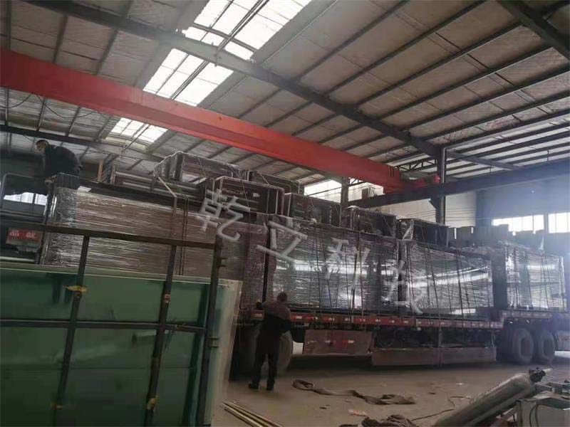 九江現(xiàn)代款候車(chē)亭第十四車(chē)發(fā)貨