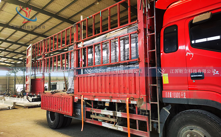 紹興鄉(xiāng)鎮(zhèn)候車亭裝車圖