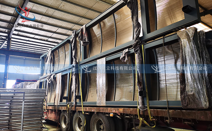 滄州公交站臺(tái)頂棚裝車發(fā)貨