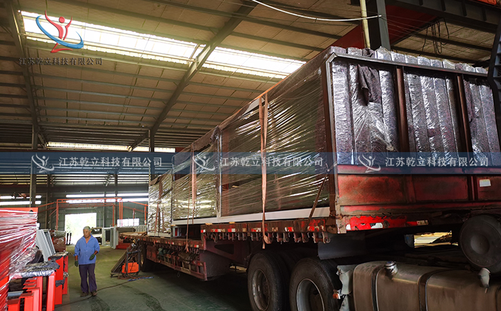湖北潛江百搭候車(chē)亭裝車(chē)完成